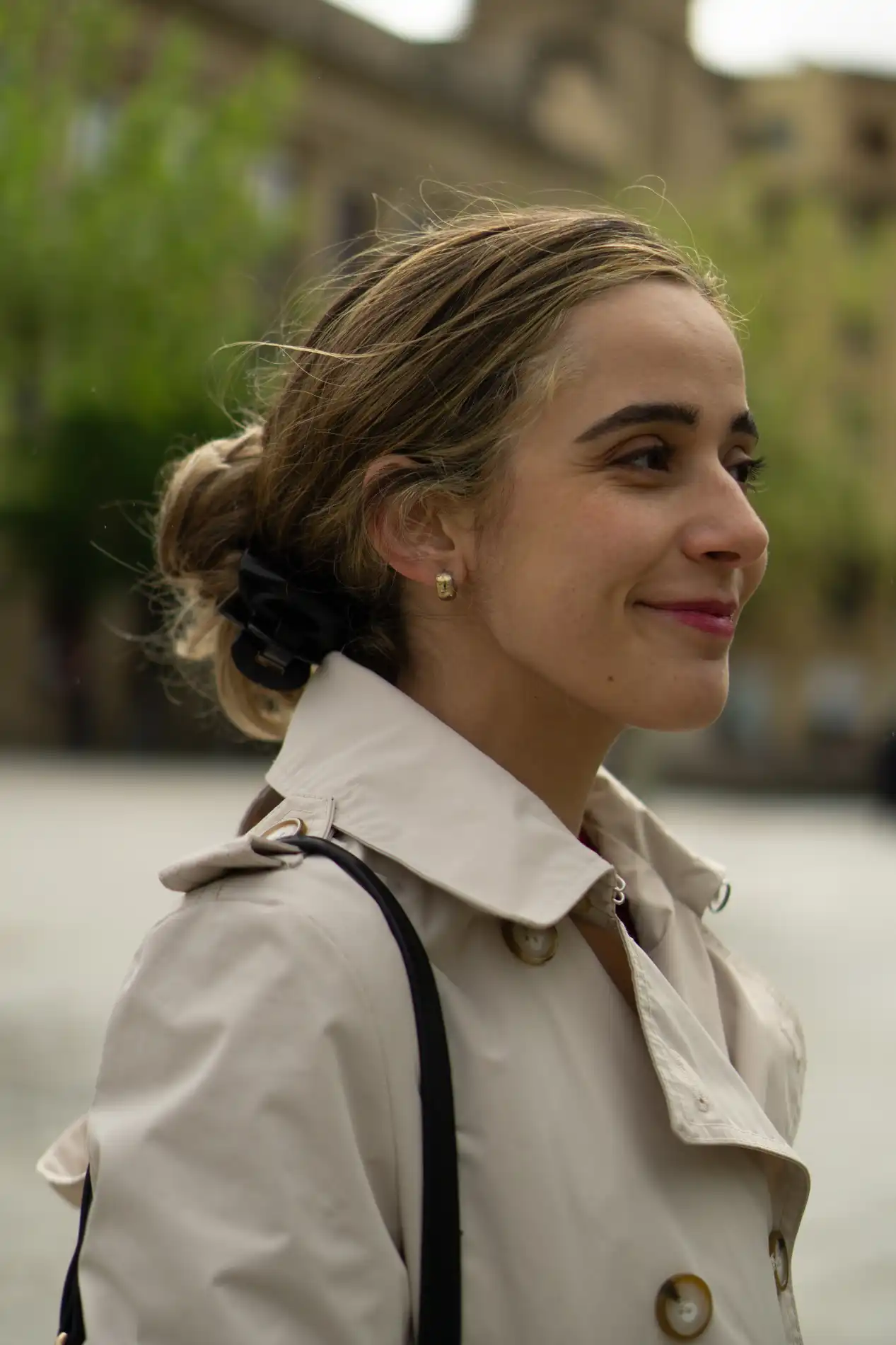 Lide_primer_plano_pelo recogido